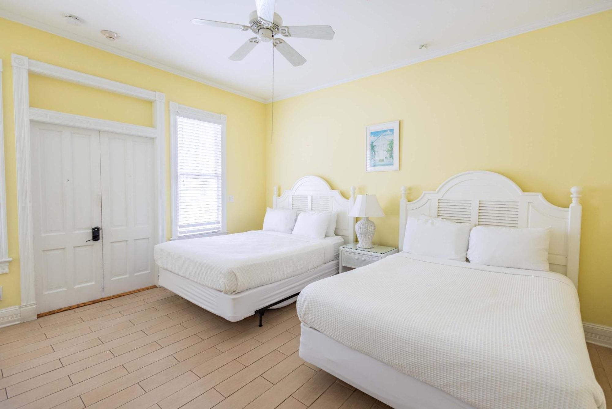 Deluxe Queen At The Curry Mansion - Parking & Heated Pool! Ки-Уэст Экстерьер фото